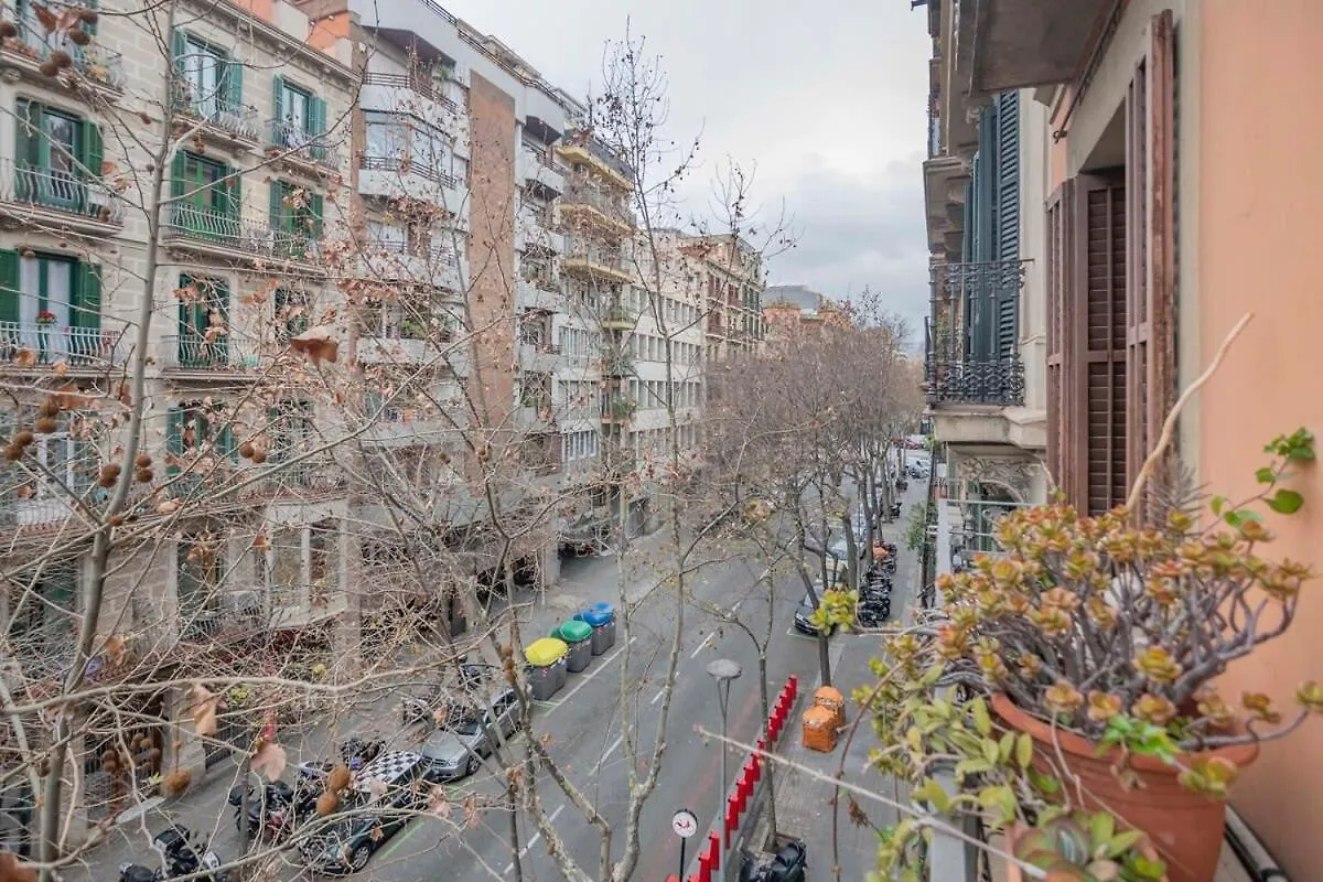 Exclusive 2 Bedroom Apartment In The City Center Barcelona
