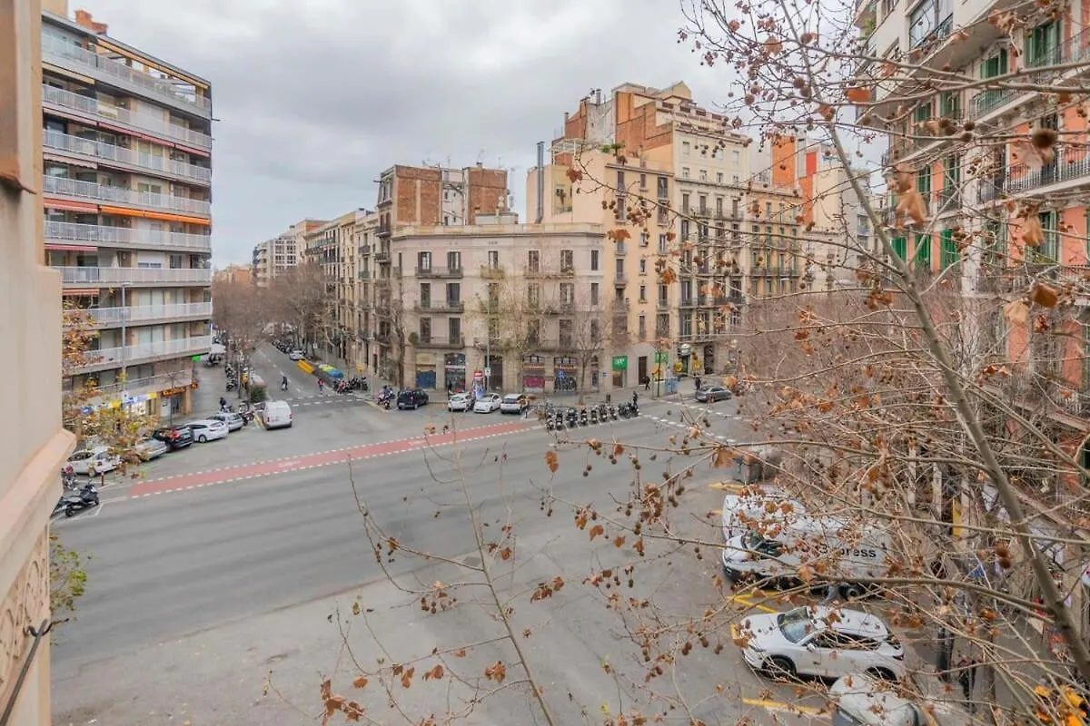 Exclusive 2 Bedroom Apartment In The City Center Barcelona