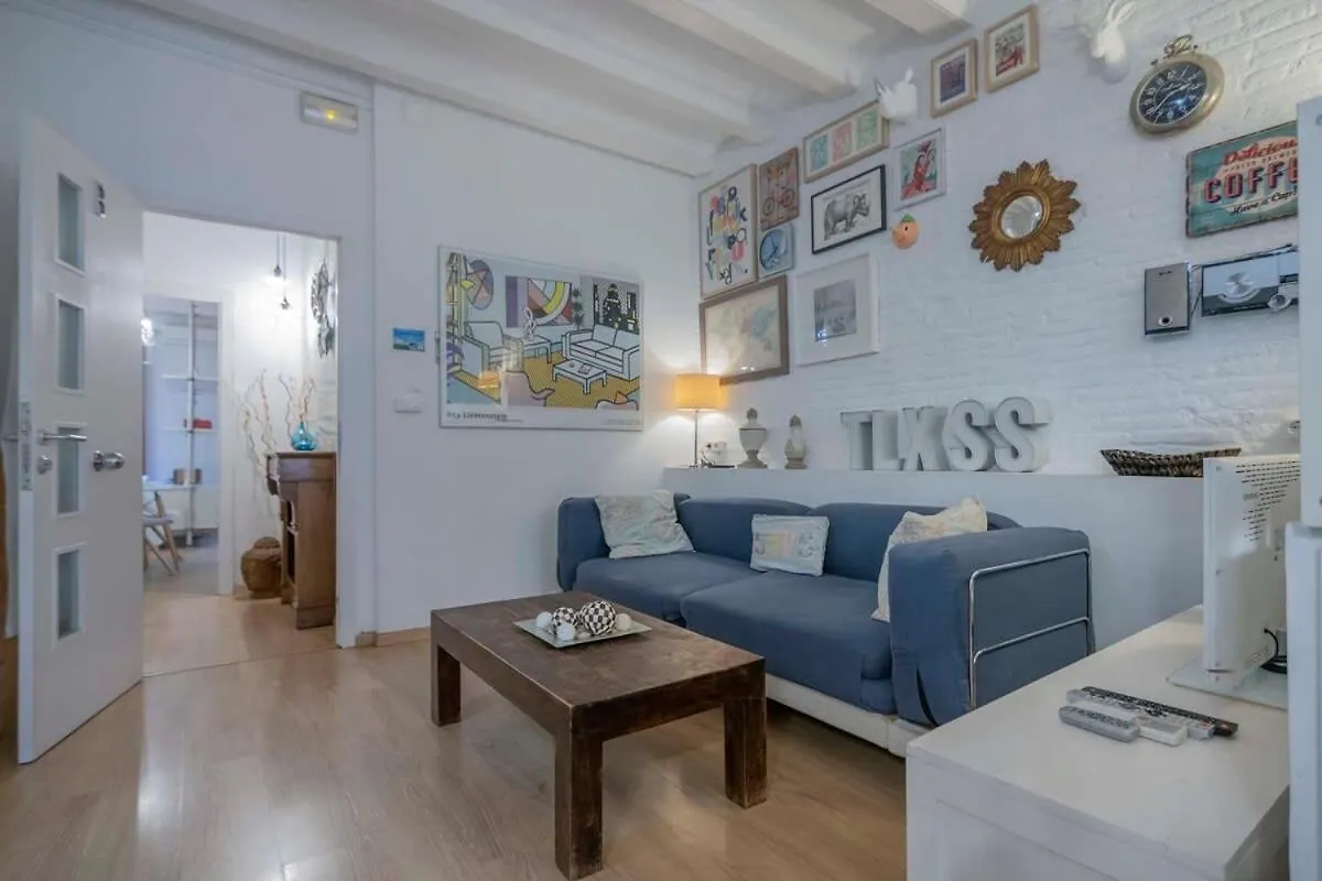 Exclusive 2 Bedroom Apartment In The City Center Barcelona